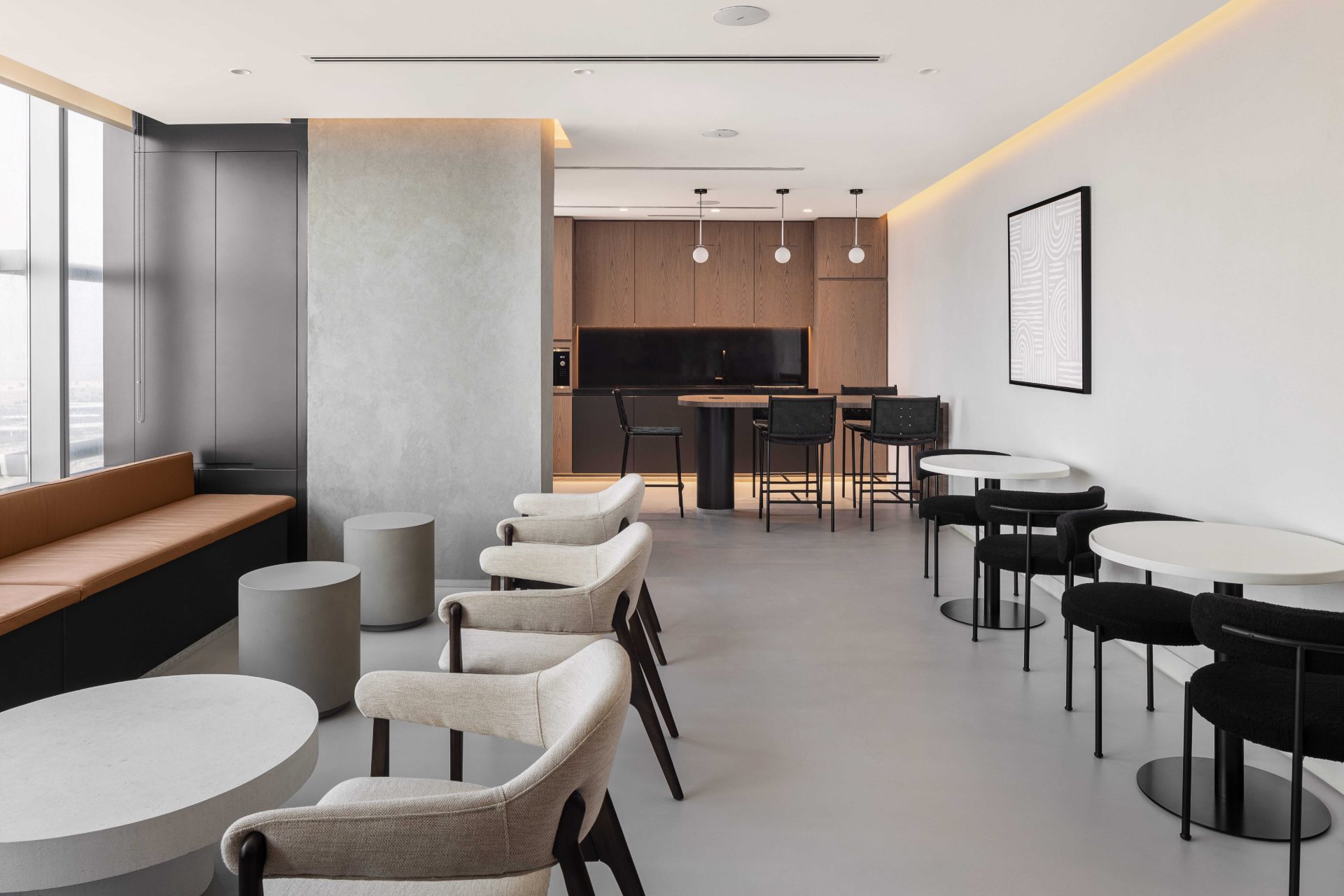Café and breakout area