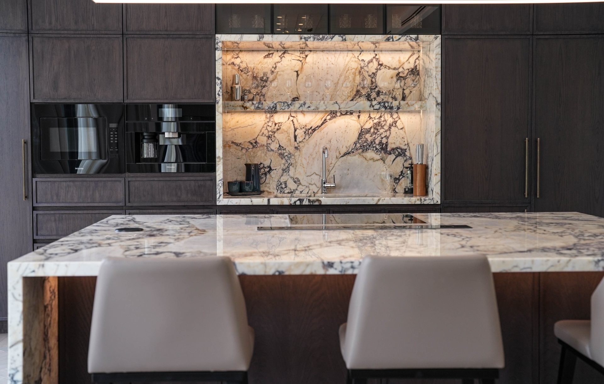 Marble and walnut kitchen